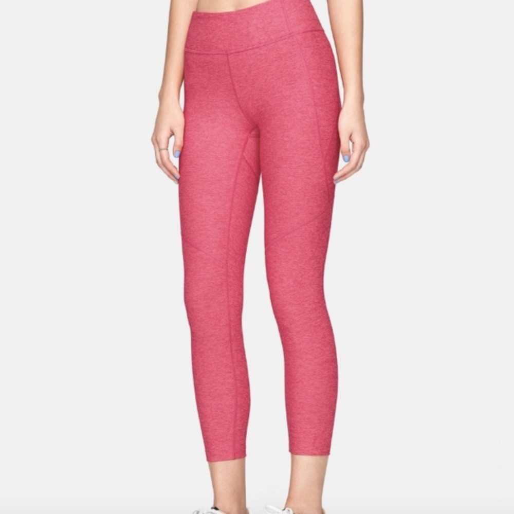 OUTDOOR VOICES 3/4 Warmup Leggings Flamingo Pink Textured Compression Like New